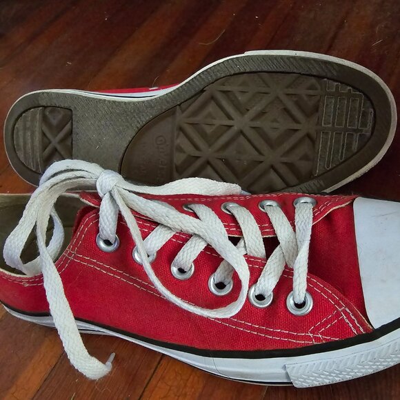 Red Converse - Picture 2 of 2